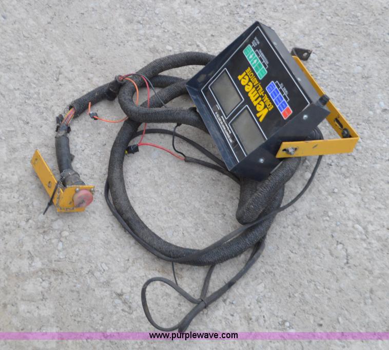 image for item K5376 1997 Vermeer 604L round baler