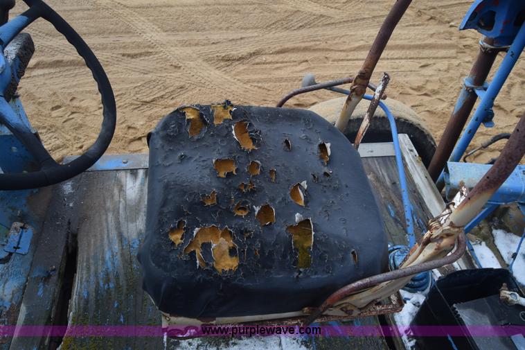 image for item L1109 Ford material handler