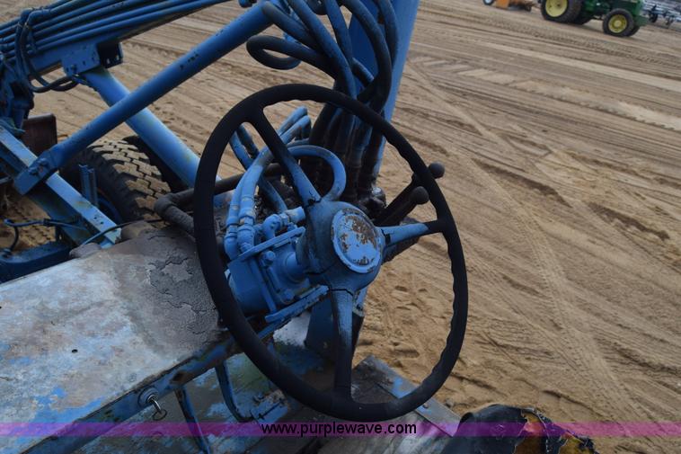 image for item L1109 Ford material handler