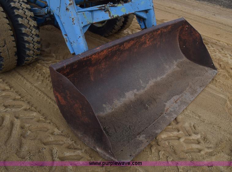 image for item L1109 Ford material handler