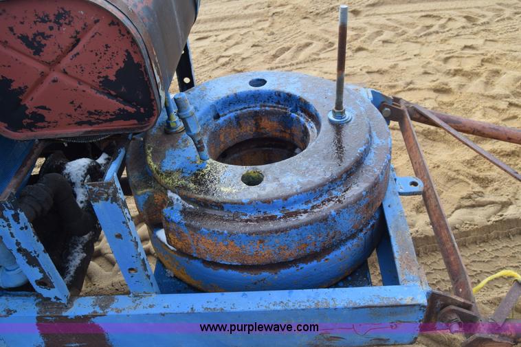 image for item L1109 Ford material handler