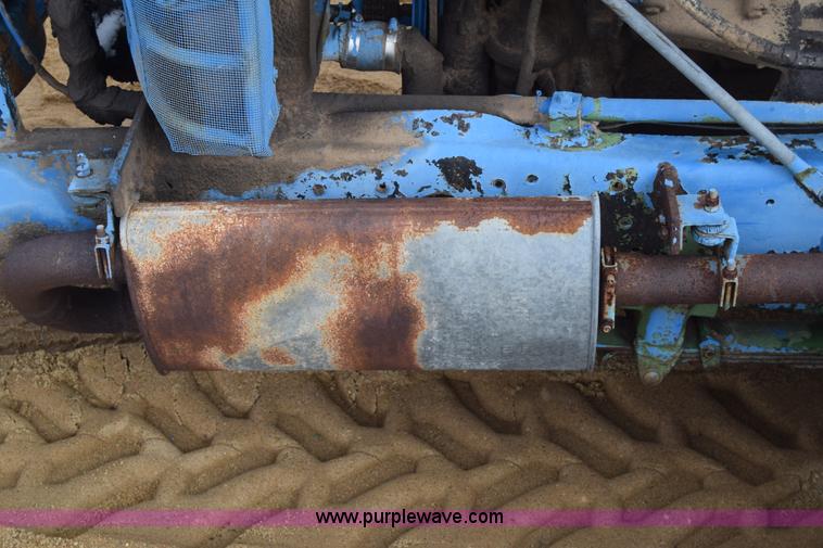 image for item L1109 Ford material handler