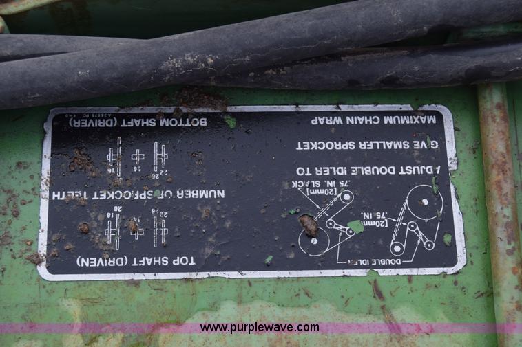 image for item L1111 John Deere 7100 planter