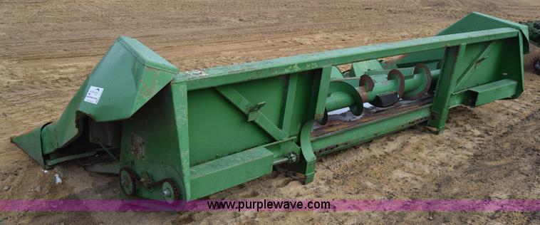 image for item L1113 John Deere corn head