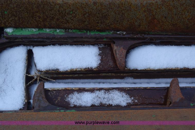 image for item L1113 John Deere corn head