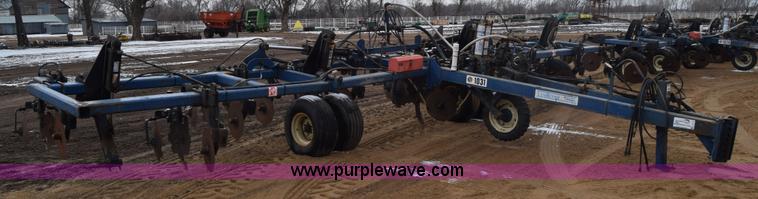image for item L1114 Blue Jet Landrunner anhydrous ammonia applicator