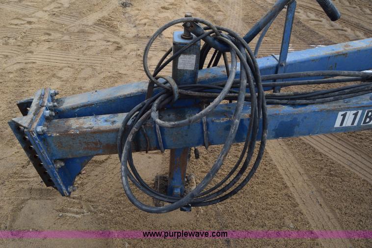 image for item L1114 Blue Jet Landrunner anhydrous ammonia applicator