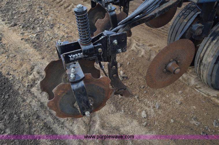 image for item L1114 Blue Jet Landrunner anhydrous ammonia applicator