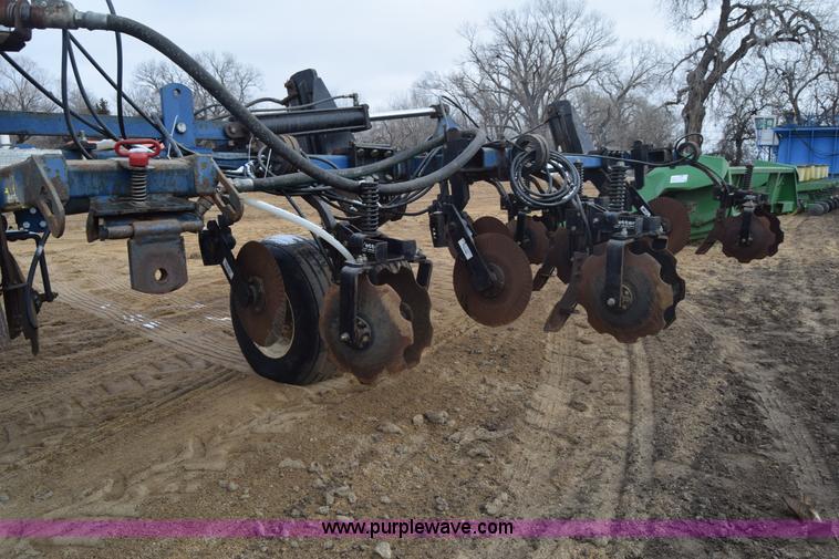 image for item L1114 Blue Jet Landrunner anhydrous ammonia applicator
