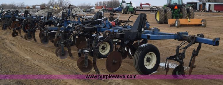 image for item L1115 Blue Jet Landrunner anhydrous ammonia applicator