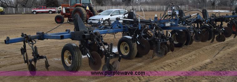 image for item L1115 Blue Jet Landrunner anhydrous ammonia applicator