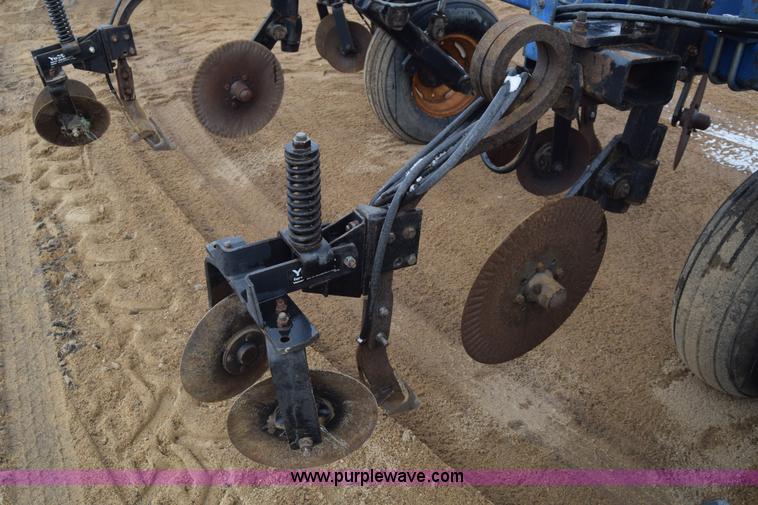 image for item L1115 Blue Jet Landrunner anhydrous ammonia applicator