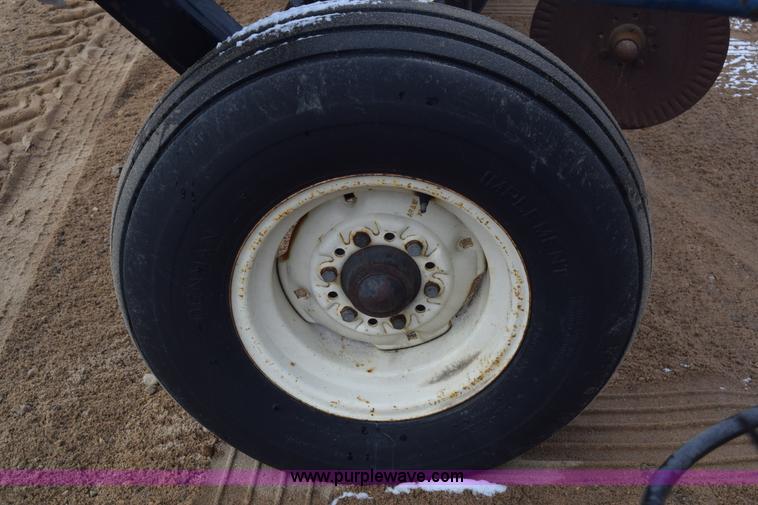 image for item L1115 Blue Jet Landrunner anhydrous ammonia applicator