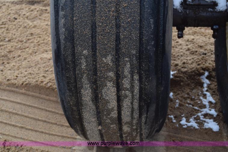 image for item L1115 Blue Jet Landrunner anhydrous ammonia applicator