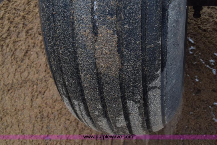 image for item L1115 Blue Jet Landrunner anhydrous ammonia applicator