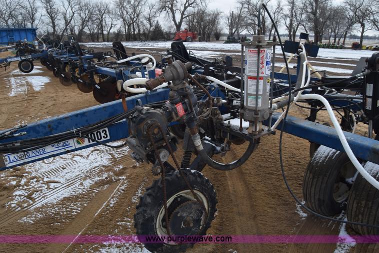 image for item L1116 Blue Jet Landrunner anhydrous ammonia applicator