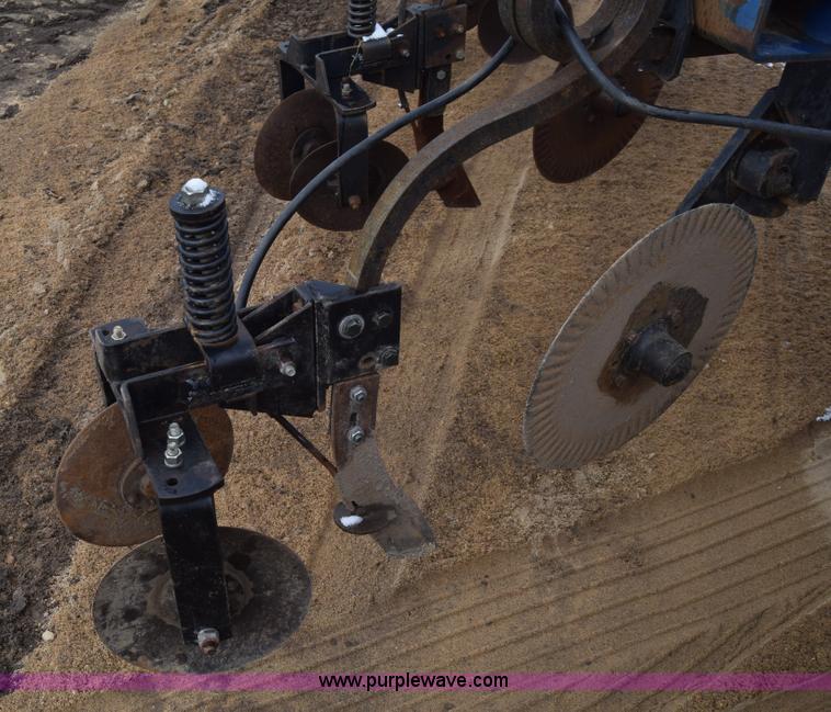 image for item L1116 Blue Jet Landrunner anhydrous ammonia applicator