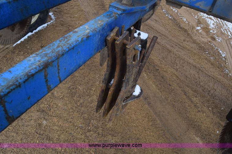 image for item L1116 Blue Jet Landrunner anhydrous ammonia applicator