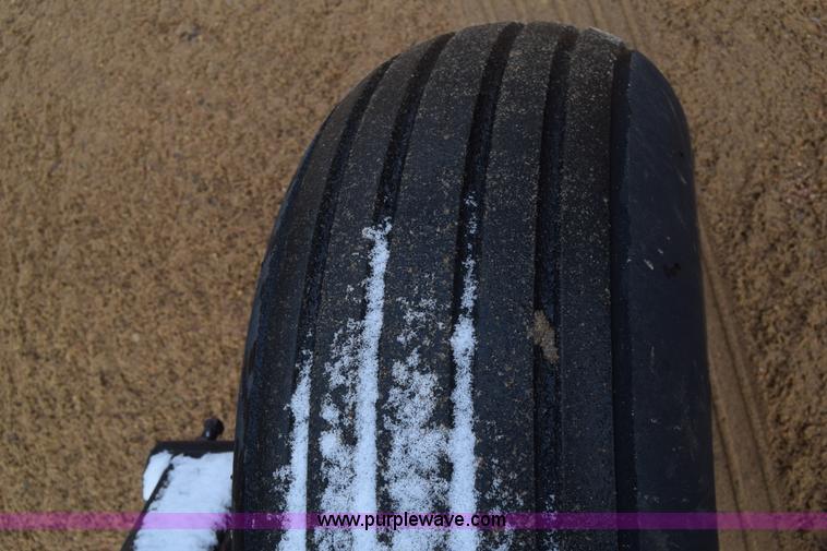 image for item L1116 Blue Jet Landrunner anhydrous ammonia applicator