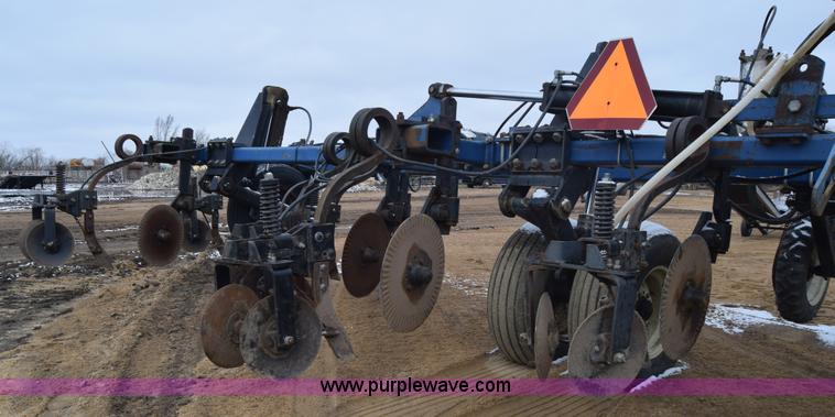 image for item L1116 Blue Jet Landrunner anhydrous ammonia applicator