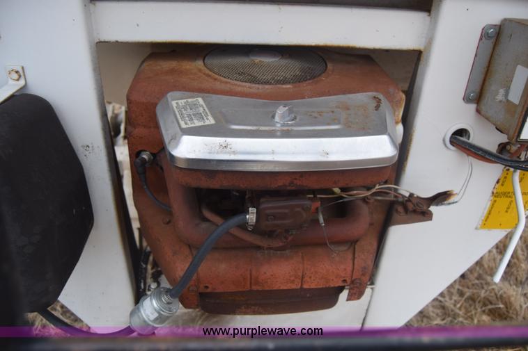 image for item L1203 Seed tender