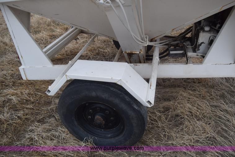 image for item L1203 Seed tender