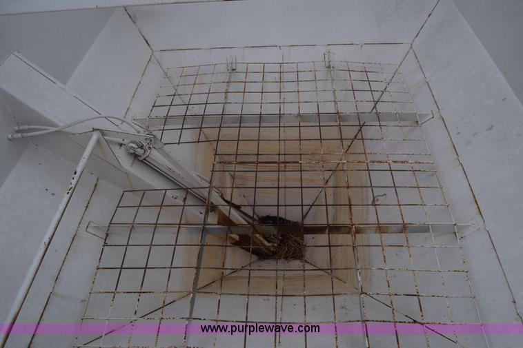 image for item L1203 Seed tender