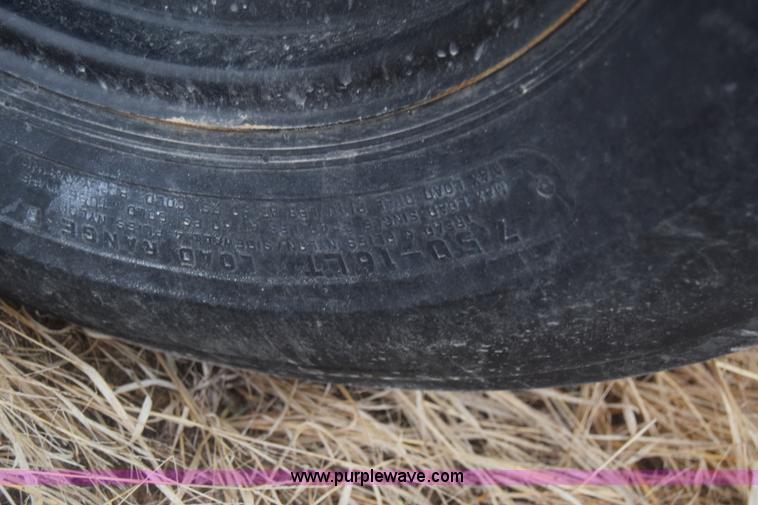 image for item L1203 Seed tender