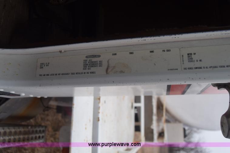 image for item L1207 1988 Freightliner FLC-64T water truck