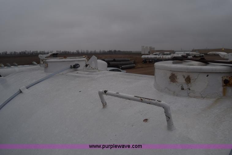 image for item L1207 1988 Freightliner FLC-64T water truck