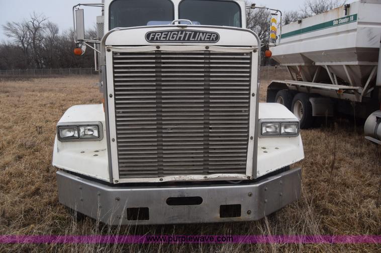 image for item L1207 1988 Freightliner FLC-64T water truck