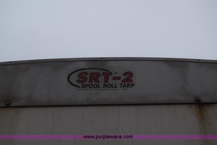 image for item L1208 1993 International 9400 seed tender truck