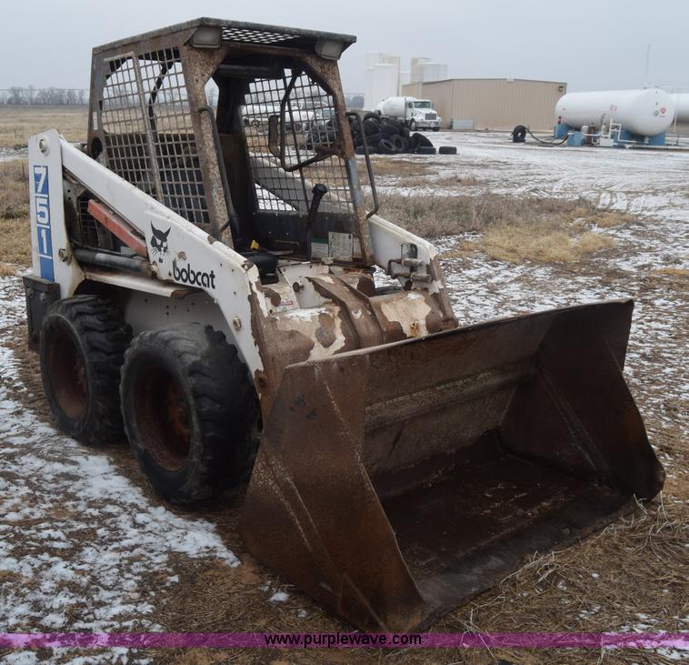 image for item L1228 1994 Bobcat 10 skid steer