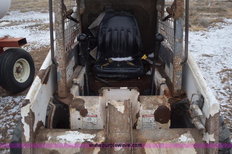 image for item L1228 1994 Bobcat 10 skid steer
