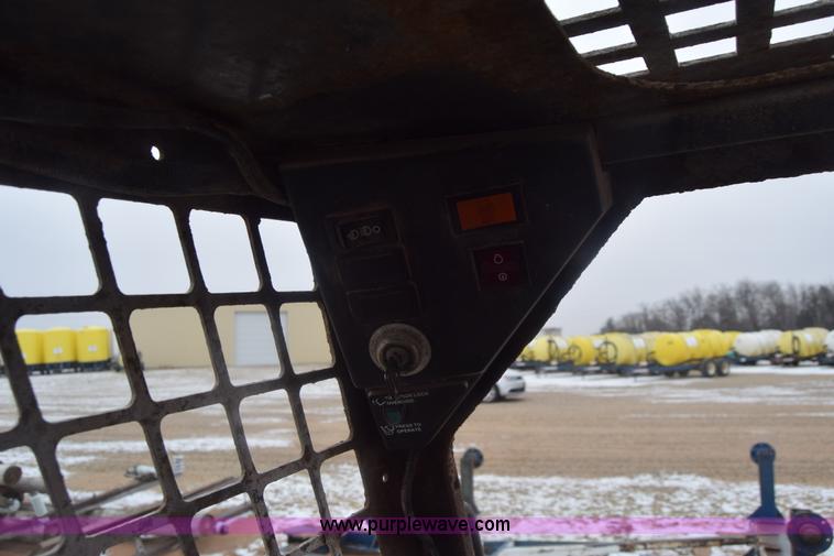 image for item L1228 1994 Bobcat 10 skid steer