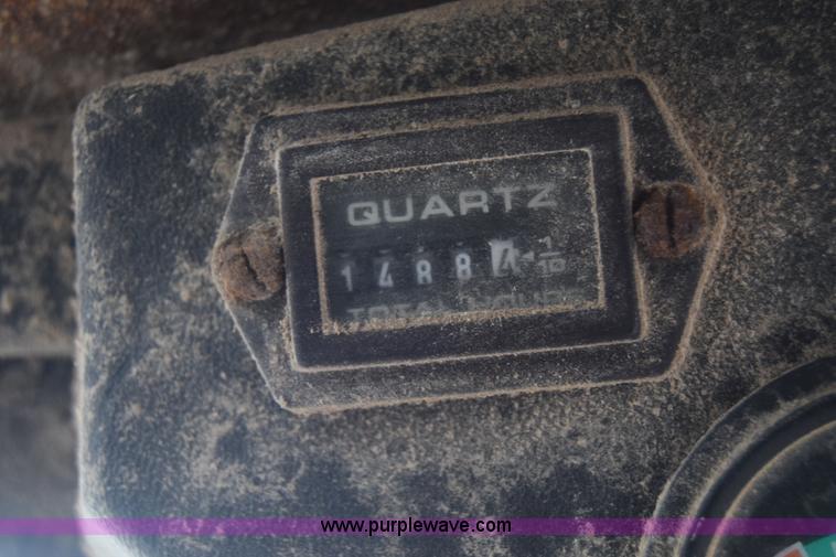 image for item L1228 1994 Bobcat 10 skid steer