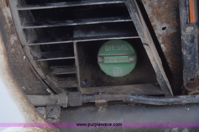 image for item L1228 1994 Bobcat 10 skid steer