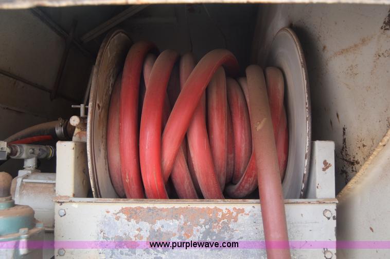 image for item L1231 1988 Ford F700 fuel truck