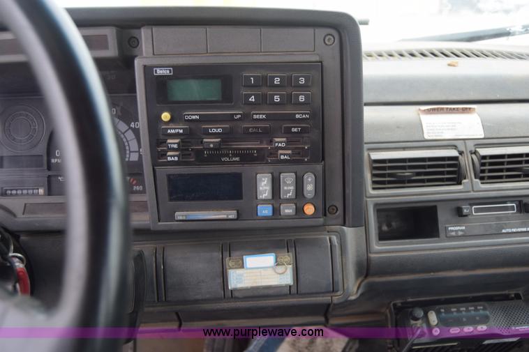 image for item L1232 1999 Chevrolet C6500 propane truck