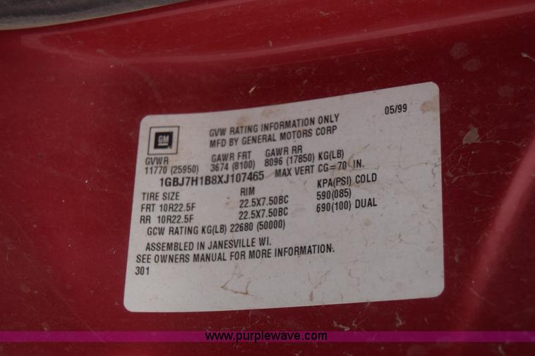 image for item L1232 1999 Chevrolet C6500 propane truck