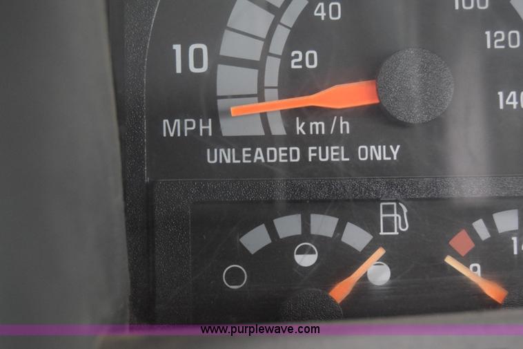 image for item L1232 1999 Chevrolet C6500 propane truck