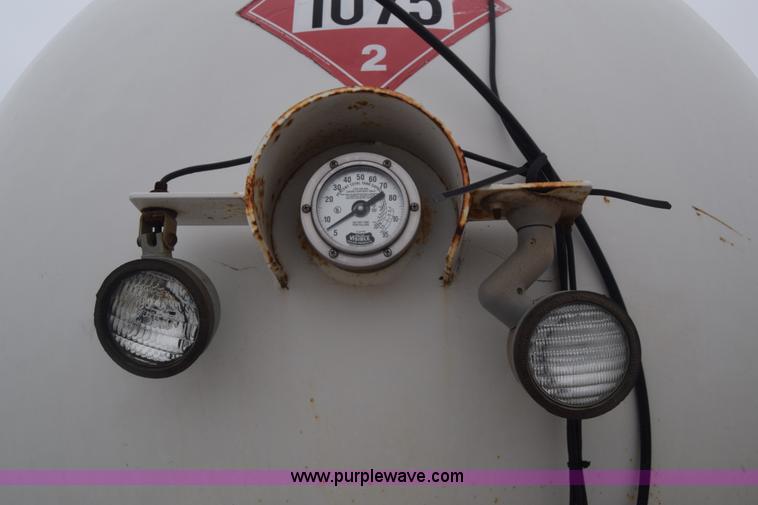 image for item L1232 1999 Chevrolet C6500 propane truck