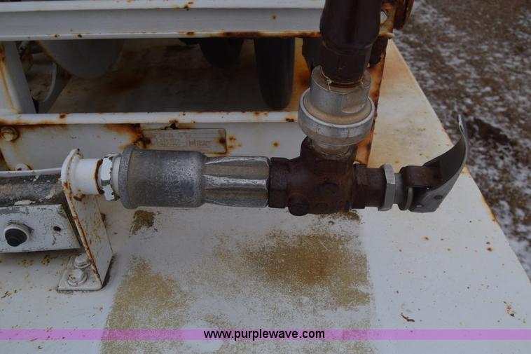 image for item L1232 1999 Chevrolet C6500 propane truck