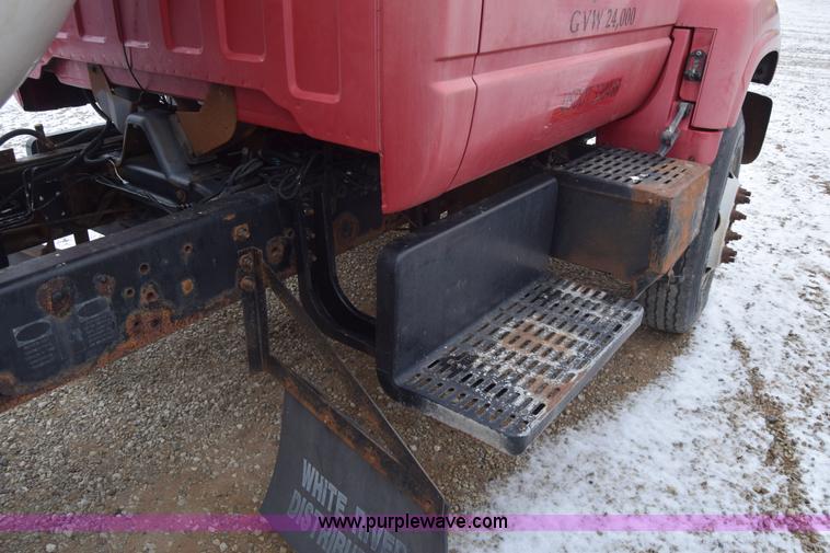 image for item L1232 1999 Chevrolet C6500 propane truck