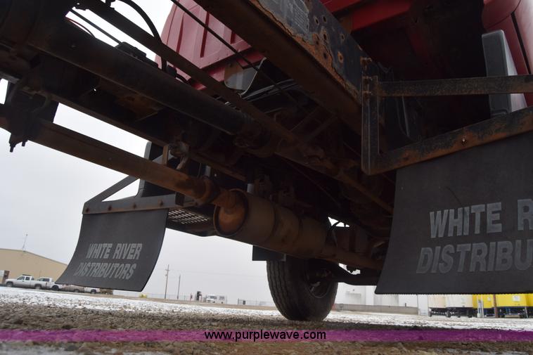 image for item L1232 1999 Chevrolet C6500 propane truck