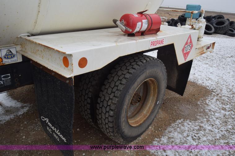 image for item L1232 1999 Chevrolet C6500 propane truck