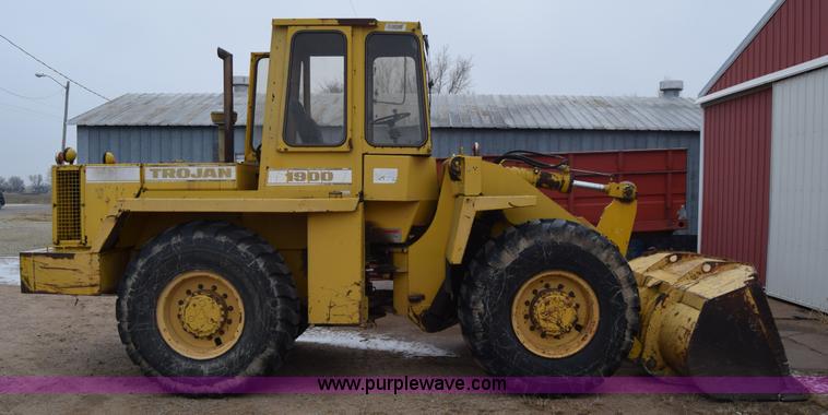 image for item L1234 Trojan 1900 wheel loader