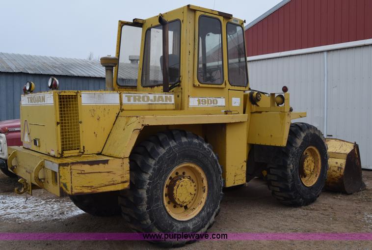 image for item L1234 Trojan 1900 wheel loader