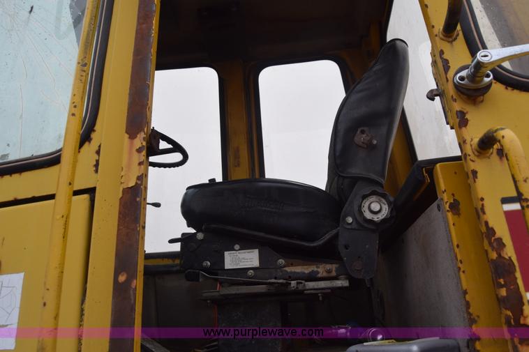 image for item L1234 Trojan 1900 wheel loader