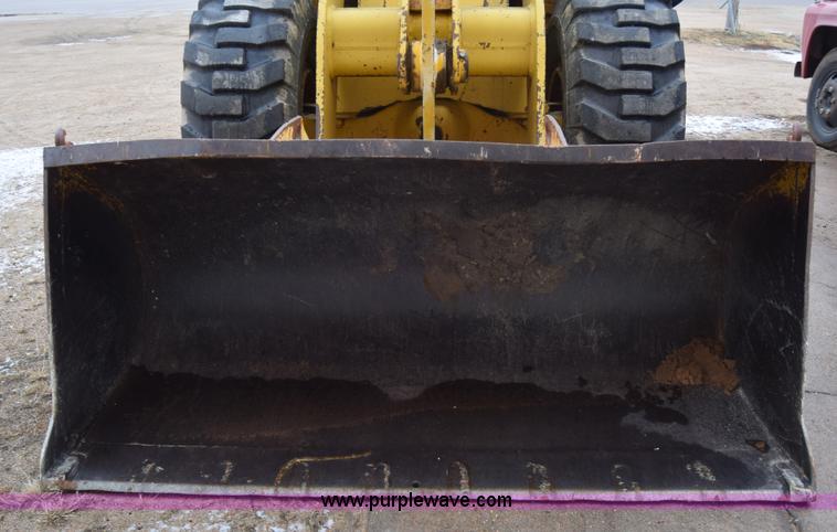 image for item L1234 Trojan 1900 wheel loader